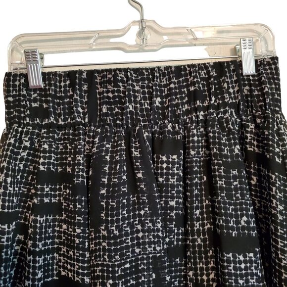 Madison Easy Flow Skirt NWT - Picture 3 of 9